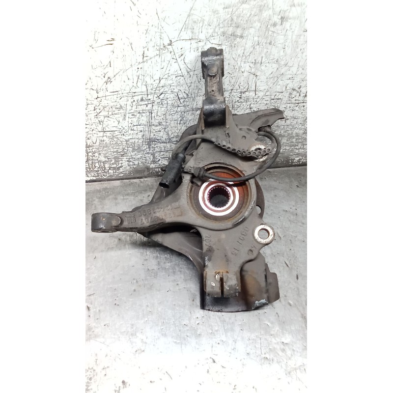 Recambio de mangueta delantera izquierda para opel corsa e color edition ecoflex referencia OEM IAM   14