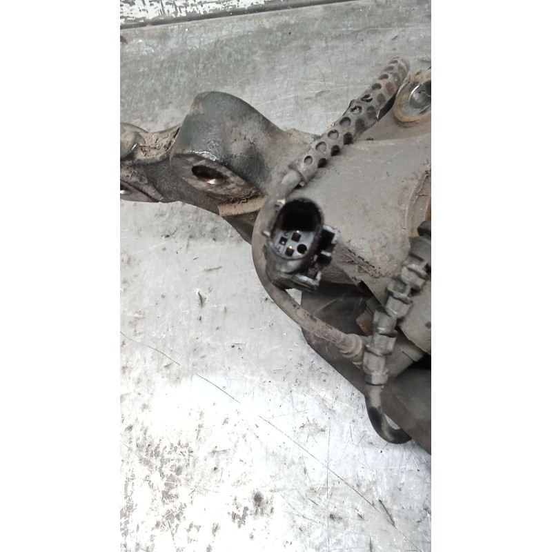 Recambio de mangueta delantera izquierda para opel corsa e color edition ecoflex referencia OEM IAM   14