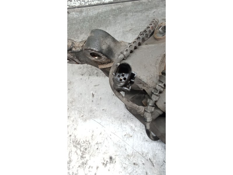 Recambio de mangueta delantera izquierda para opel corsa e color edition ecoflex referencia OEM IAM   14