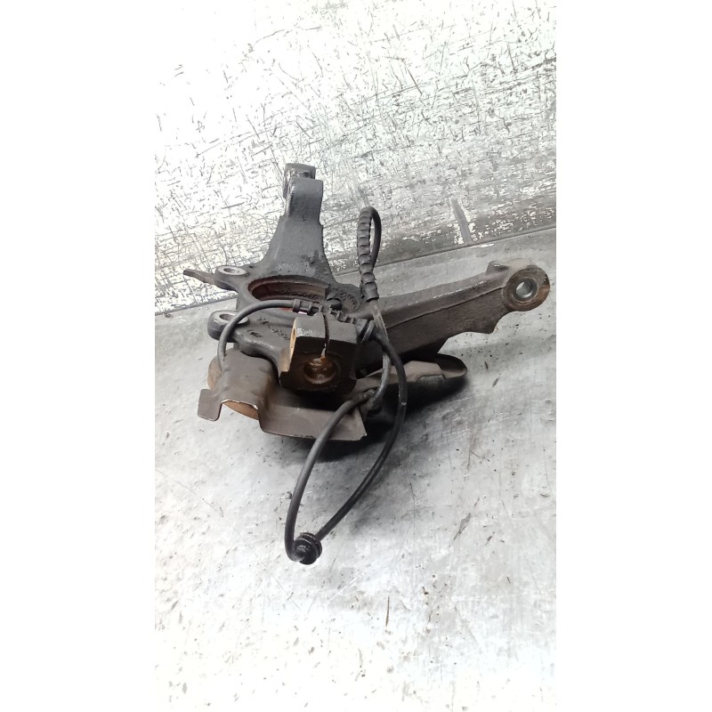 Recambio de mangueta delantera derecha para opel corsa e color edition ecoflex referencia OEM IAM   14