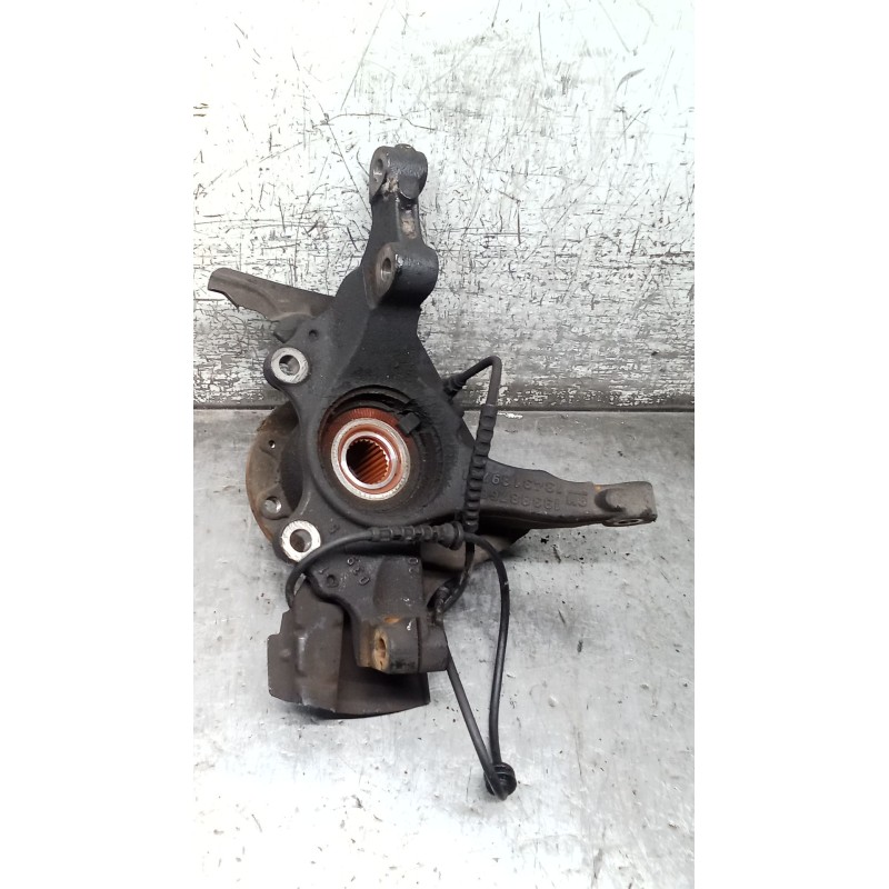 Recambio de mangueta delantera derecha para opel corsa e color edition ecoflex referencia OEM IAM   14