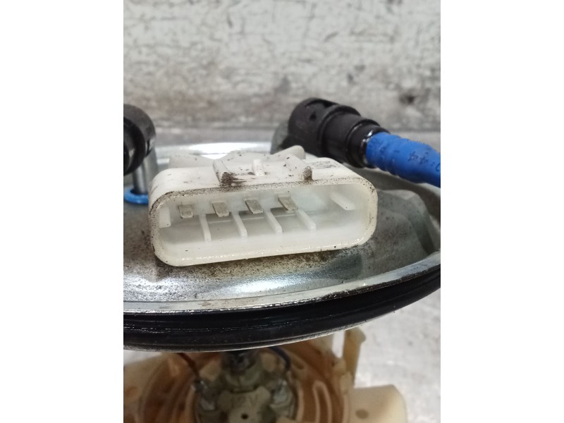 Recambio de bomba combustible para opel vectra b hatchback (j96) 2.0 i 16v (f68) referencia OEM IAM 22821600 09128211 