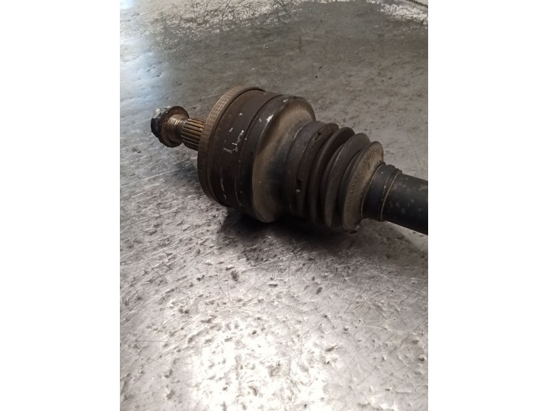 Recambio de transmision trasera izquierda para mercedes-benz clase c (w203) familiar c 180 t compressor (203.246) referencia OEM