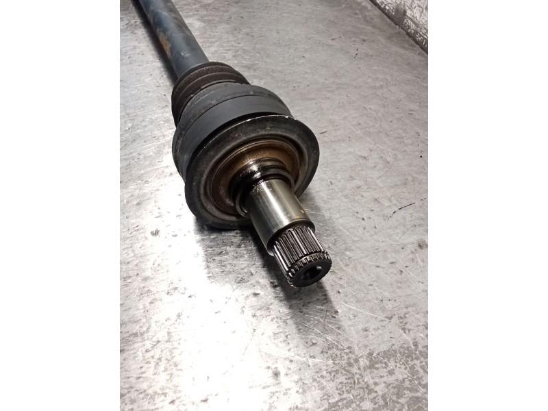 Recambio de transmision trasera izquierda para mercedes-benz clase c (w203) familiar c 180 t compressor (203.246) referencia OEM