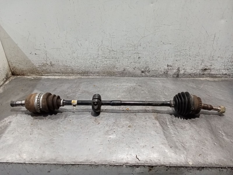 Recambio de transmision delantera derecha para opel vectra b hatchback (j96) 2.0 i 16v (f68) referencia OEM IAM   