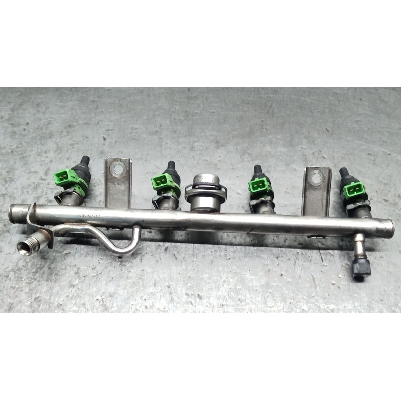 Recambio de rampa inyectora para mercedes-benz clase c (w203) familiar c 180 t compressor (203.246) referencia OEM IAM A11107802