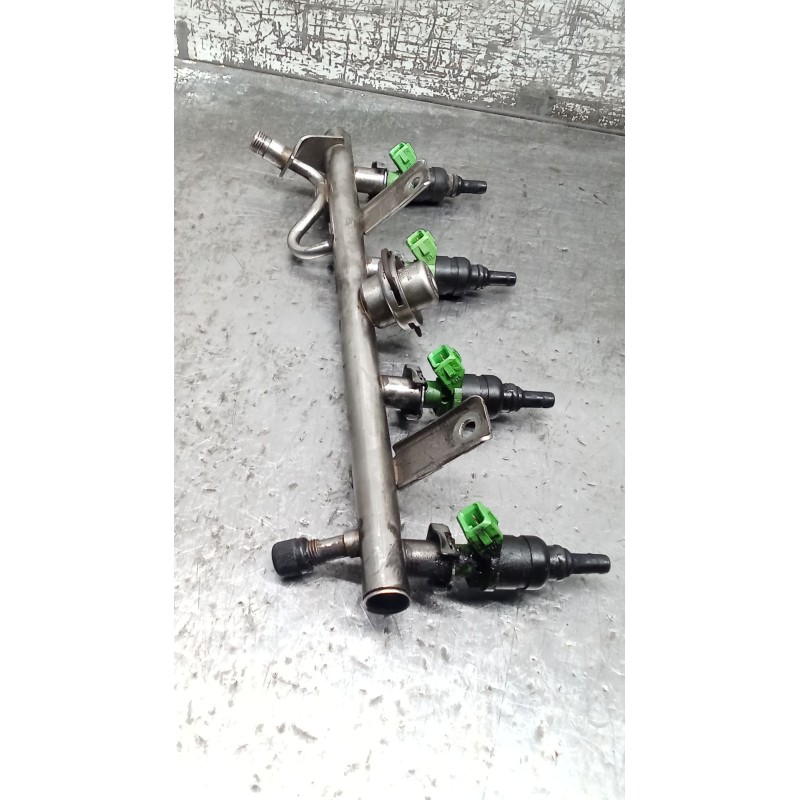 Recambio de rampa inyectora para mercedes-benz clase c (w203) familiar c 180 t compressor (203.246) referencia OEM IAM A11107802