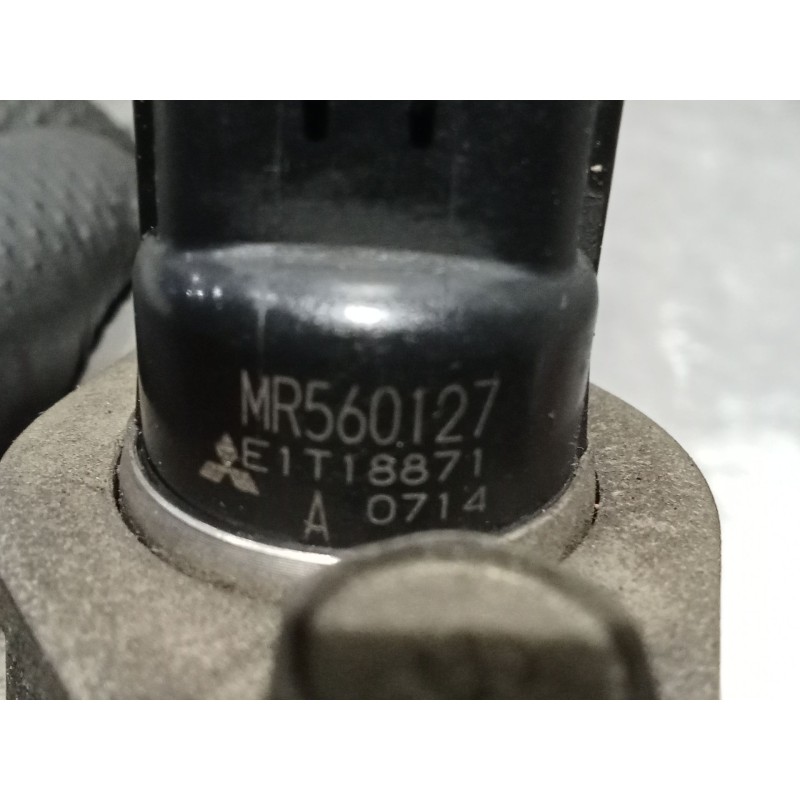 Recambio de rampa inyectora para mitsubishi montero pinin (h60/h70) 2000 gdi (5-ptas.) referencia OEM IAM MR560127 EIT18871 