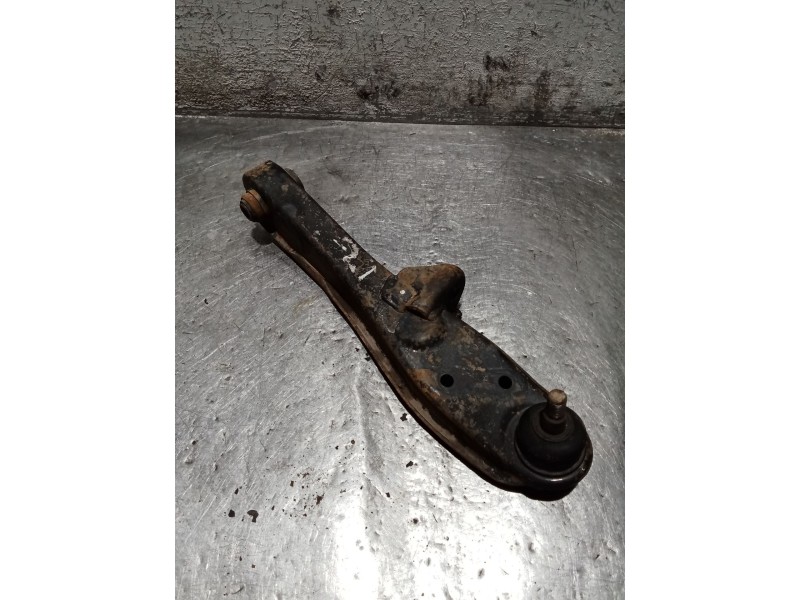 Recambio de brazo suspension inferior delantero izquierdo para mitsubishi montero pinin (h60/h70) 2000 gdi (5-ptas.) referencia 