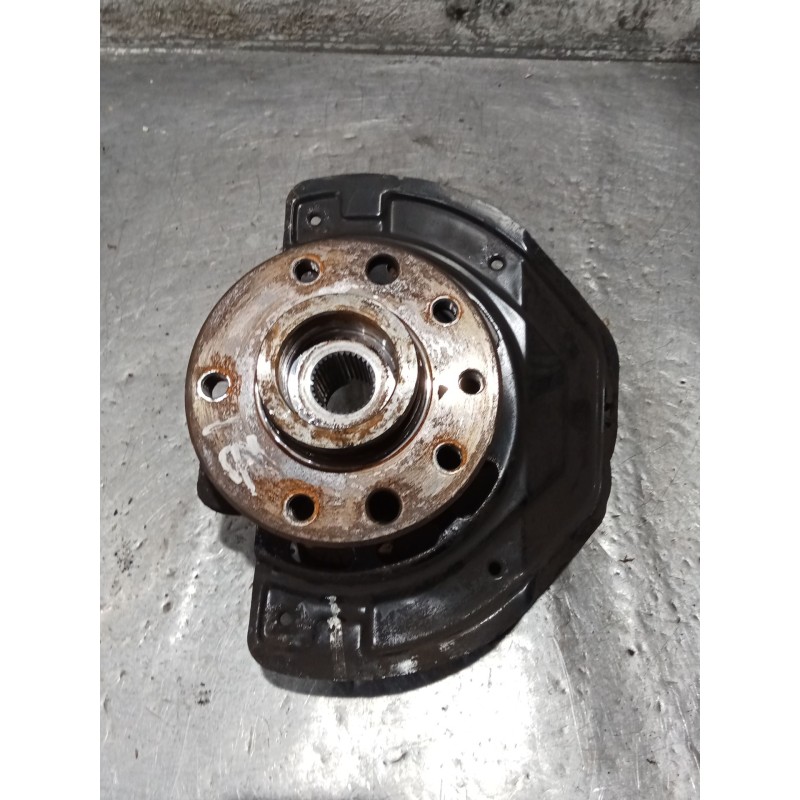 Recambio de mangueta delantera izquierda para opel vectra b hatchback (j96) 2.0 i 16v (f68) referencia OEM IAM   