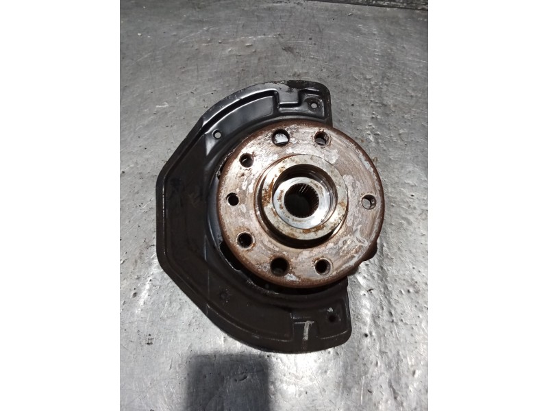 Recambio de mangueta delantera derecha para opel vectra b hatchback (j96) 2.0 i 16v (f68) referencia OEM IAM   