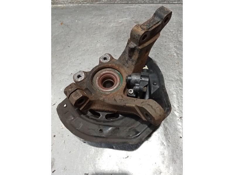 Recambio de mangueta delantera derecha para opel vectra b hatchback (j96) 2.0 i 16v (f68) referencia OEM IAM   