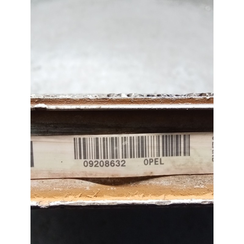 Recambio de radiador agua para opel agila a (h00) 1.2 16v (f68) referencia OEM IAM 868116L 09208632 00