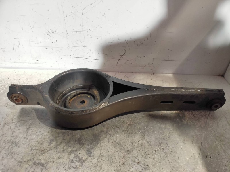 Recambio de brazo suspension superior trasero derecho para ford mondeo ber. (ca2) trend referencia OEM IAM 6G915K652  