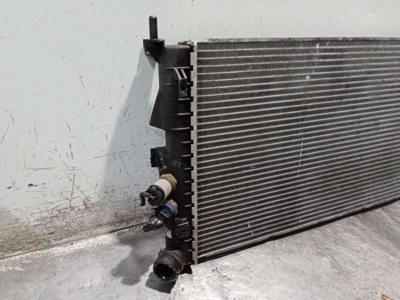 Recambio de radiador agua para opel vectra b hatchback (j96) 2.0 i 16v (f68) referencia OEM IAM   