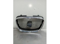 Recambio de rejilla delantera para seat leon (1p1) 2.0 tfsi referencia OEM IAM   