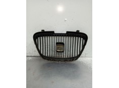 Recambio de rejilla delantera para seat leon (1p1) 2.0 tfsi referencia OEM IAM    2