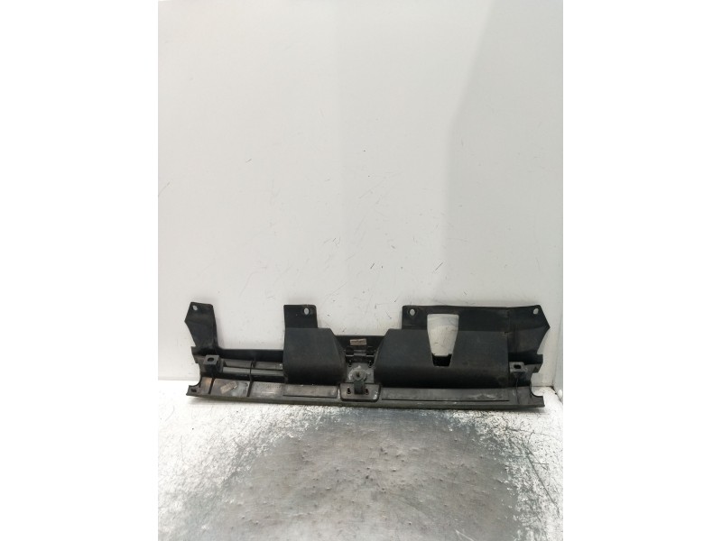 Recambio de rejilla delantera para peugeot 306 hatchback (7a, 7c, n3, n5) 1.9 dt referencia OEM IAM   93