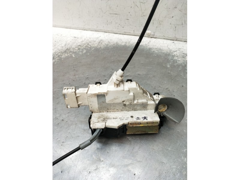 Recambio de motor cierre centralizado trasero izquierdo para citroën c4 coupé (la_) 1.4 16v referencia OEM IAM 9660700780F03 405