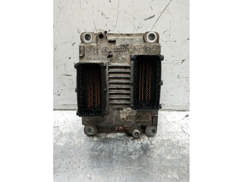 Recambio de centralita motor uce para opel agila a (h00) 1.2 16v (f68) referencia OEM IAM 02614206075 09185450 26SA6550 00