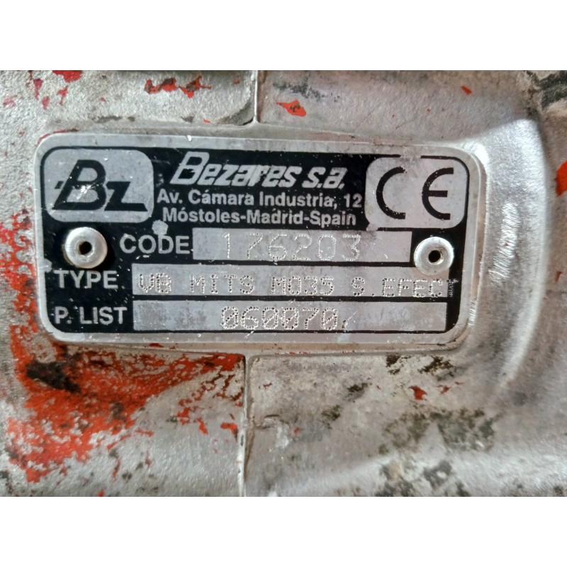 Recambio de caja cambios para mitsubishi canter 4.05  chasis 75 cabina individual (comfort) referencia OEM IAM M035 VB 060070 17