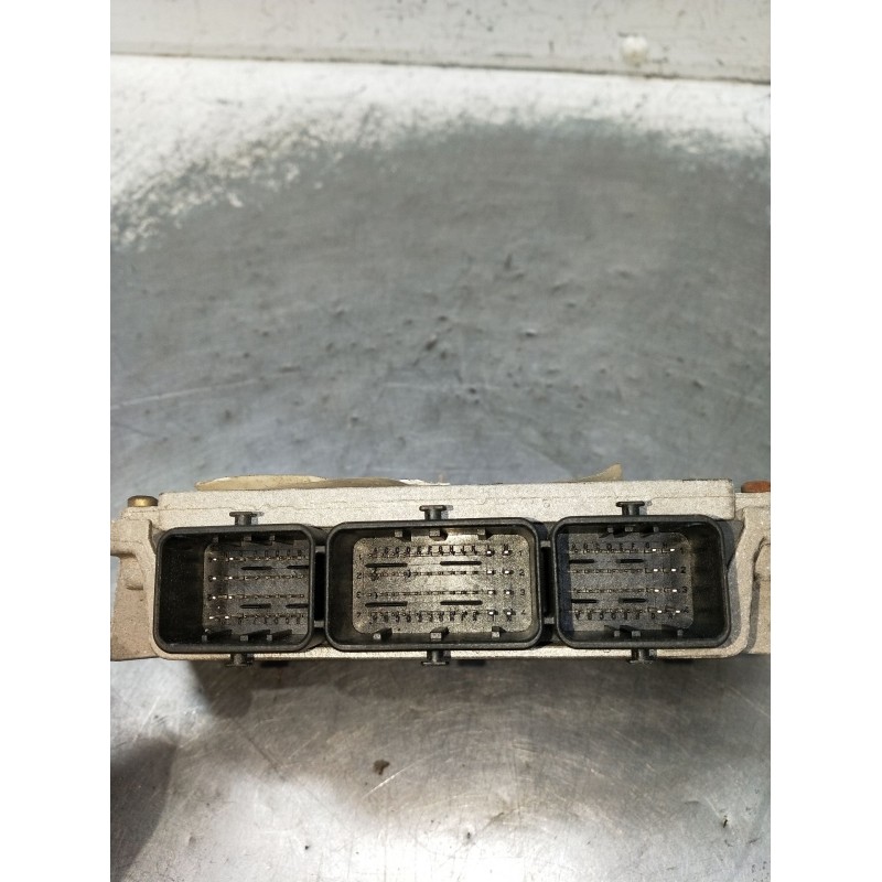 Recambio de centralita motor uce para citroën c4 coupé (la_) 1.4 16v referencia OEM IAM SW9659099180 9653979480 SW16735054 06