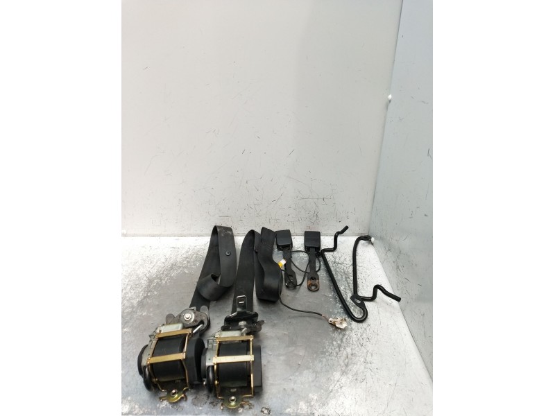 Recambio de juego cinturones delantero para citroën c4 coupé (la_) 1.4 16v referencia OEM IAM  3P 06