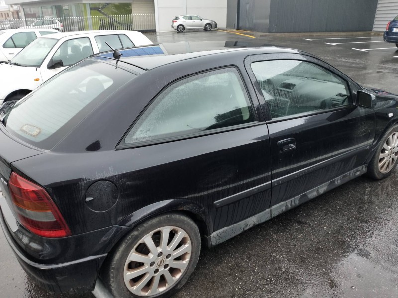 opel astra g berlina del año 2003