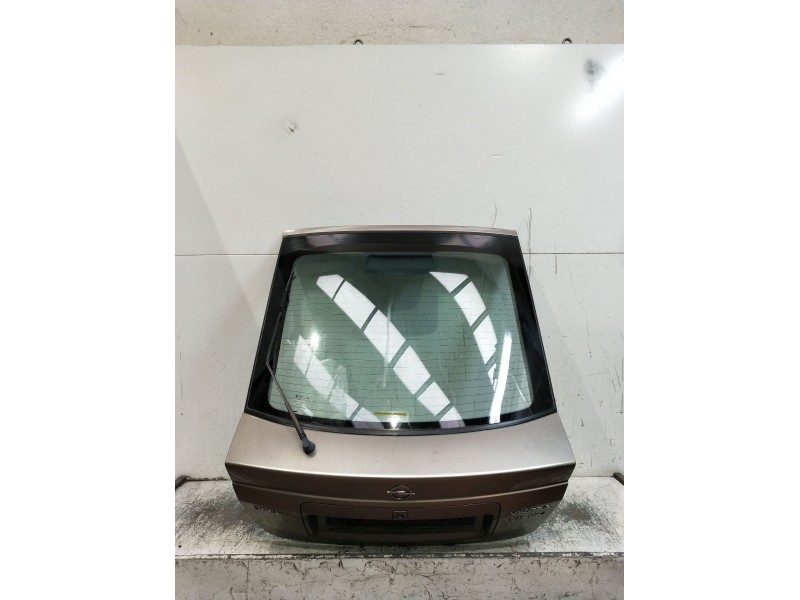 Recambio de porton trasero para opel vectra b hatchback (j96) 2.0 i 16v (f68) referencia OEM IAM  5P 99