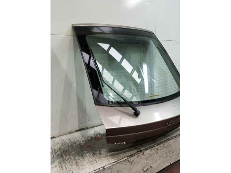 Recambio de porton trasero para opel vectra b hatchback (j96) 2.0 i 16v (f68) referencia OEM IAM  5P 99