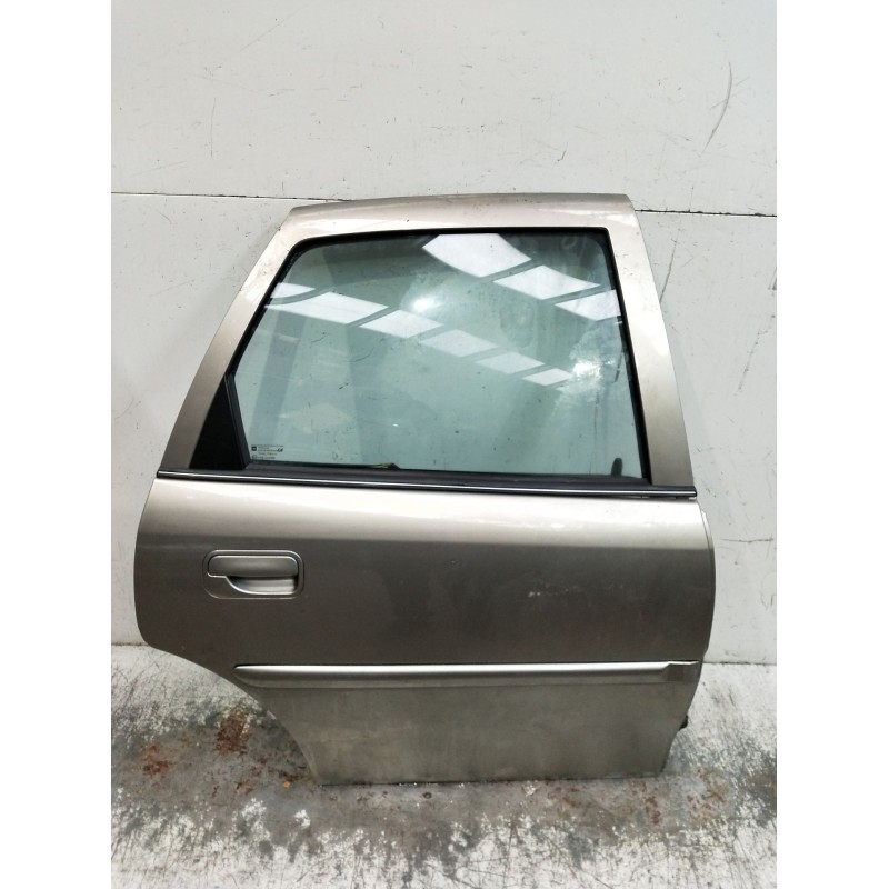 Recambio de puerta trasera derecha para opel vectra b hatchback (j96) 2.0 i 16v (f68) referencia OEM IAM  5P 99