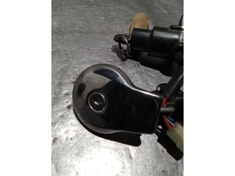 Recambio de conmutador de arranque para yamaha sr sr 250 (3y8) referencia OEM IAM   