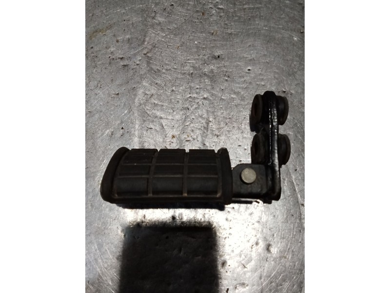 Recambio de estribos laterales para yamaha sr sr 250 (3y8) referencia OEM IAM   DELANTEROS