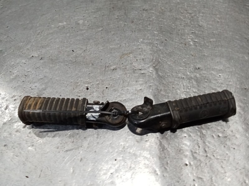 Recambio de estribos laterales para yamaha sr sr 250 (3y8) referencia OEM IAM   