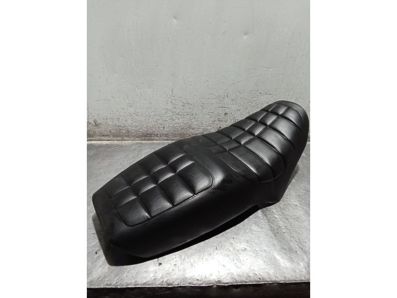 Recambio de asiento para yamaha sr sr 250 (3y8) referencia OEM IAM   