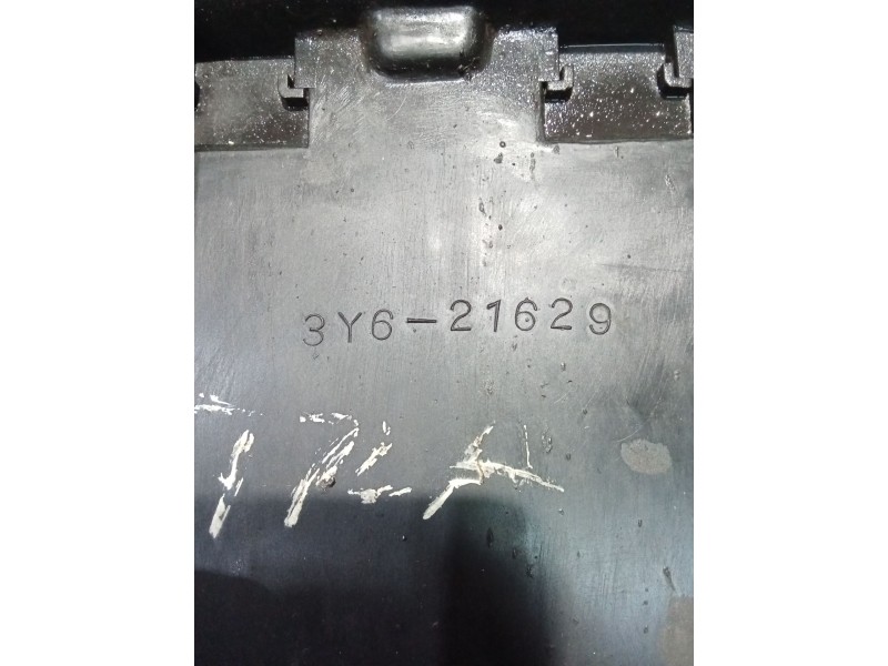 Recambio de moldura para yamaha sr sr 250 (3y8) referencia OEM IAM 3THE164G01  