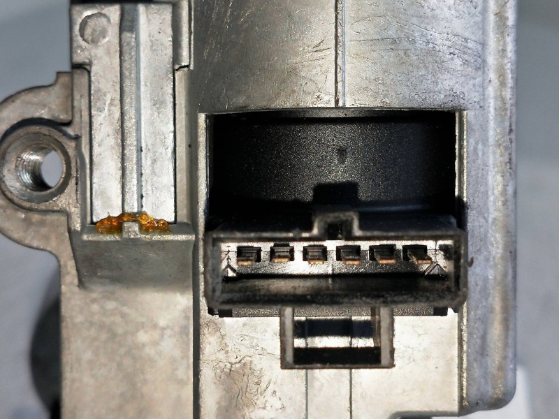 Recambio de conmutador de arranque para opel corsa e 1.3 16v cdti referencia OEM IAM   