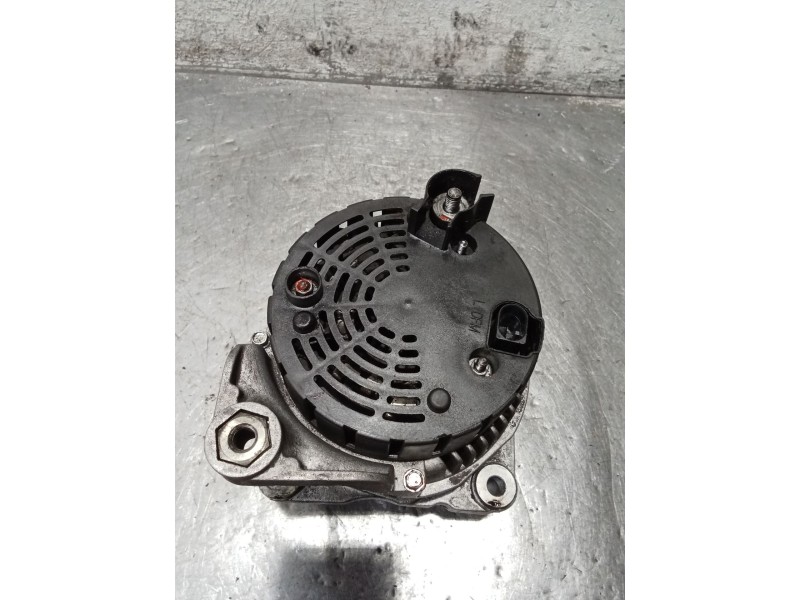 Recambio de alternador para bmw 3 touring (e46) 320 d referencia OEM IAM   