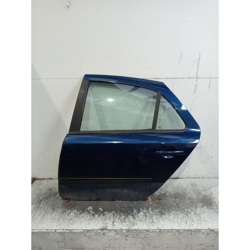 Recambio de puerta trasera izquierda para renault laguna ii (bg0/1_) 2.0 16v (bg00, bg0k, bg0p, bg0w) referencia OEM IAM   4P