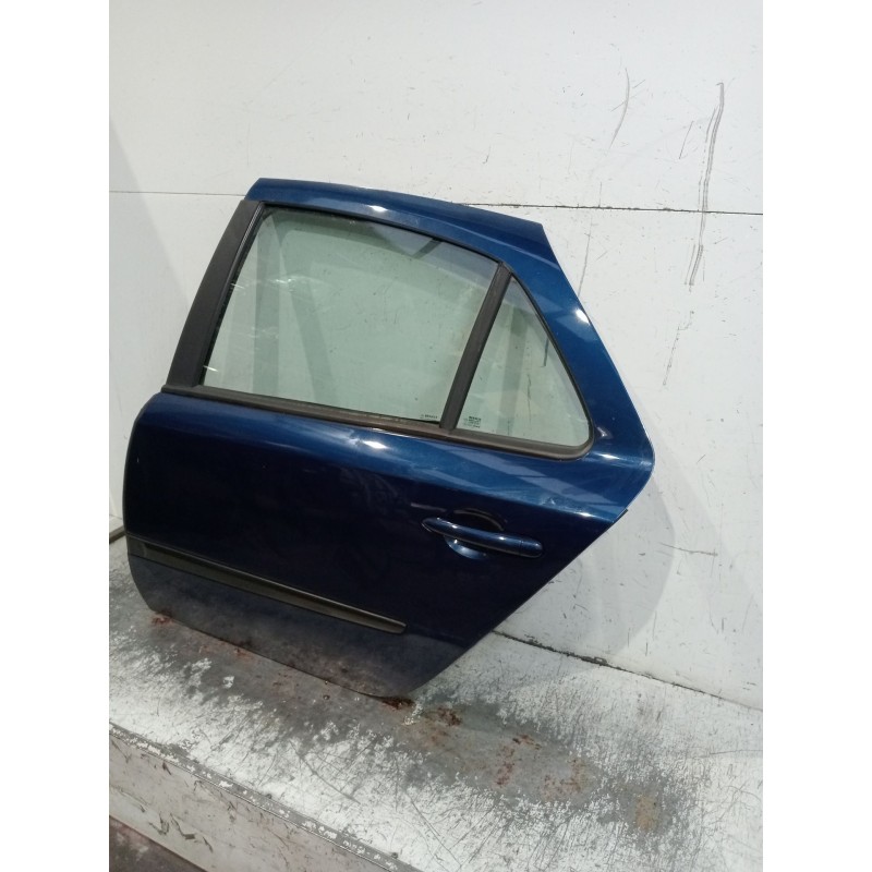 Recambio de puerta trasera izquierda para renault laguna ii (bg0/1_) 2.0 16v (bg00, bg0k, bg0p, bg0w) referencia OEM IAM   4P