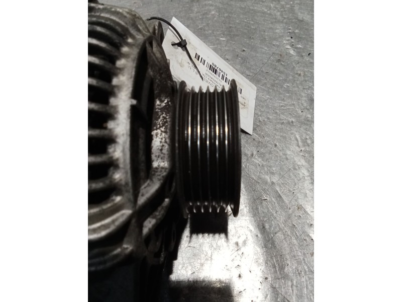 Recambio de alternador para peugeot 306 hatchback (7a, 7c, n3, n5) 1.9 dt referencia OEM IAM 0120335012 70A 93
