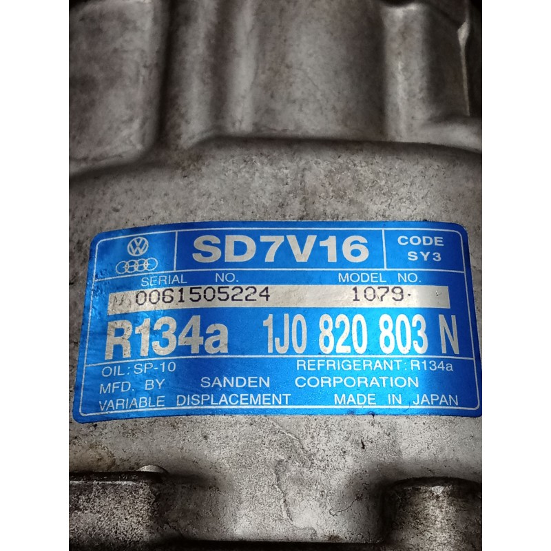 Recambio de compresor aire acondicionado para volkswagen golf iv (1j1) 1.9 tdi referencia OEM IAM 1J0820803N  