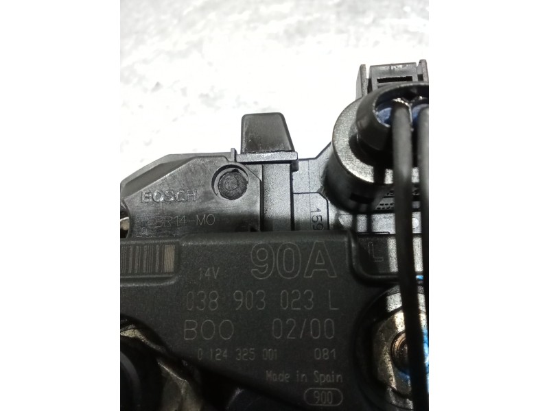 Recambio de alternador para volkswagen golf iv (1j1) 1.9 tdi referencia OEM IAM 038903023L 0124325001 99A