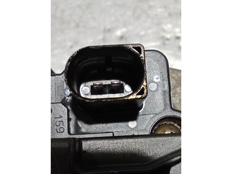 Recambio de alternador para volkswagen golf iv (1j1) 1.9 tdi referencia OEM IAM 038903023L 0124325001 99A