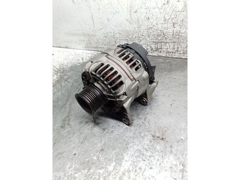 Recambio de alternador para seat leon (1m1) 1.6 16 v referencia OEM IAM 028903028D 0124325003 99