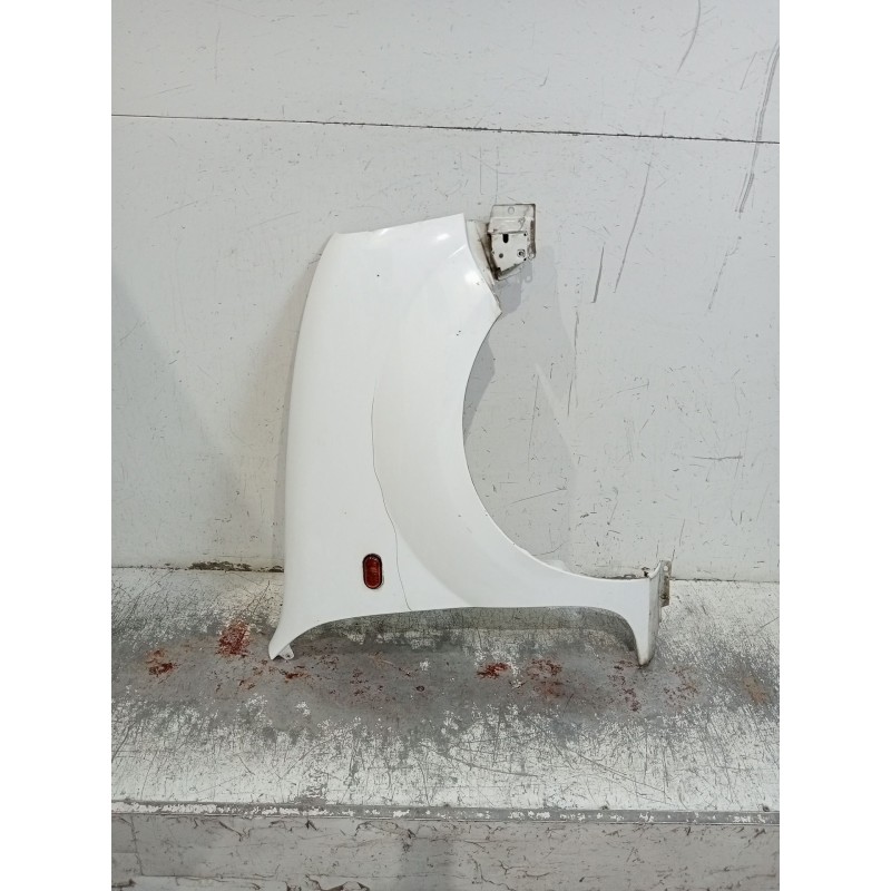 Recambio de aleta delantera derecha para renault kangoo express (fc0/1_) d 65 1.9 (fc0e, fc02, fc0j, fc0n) referencia OEM IAM   