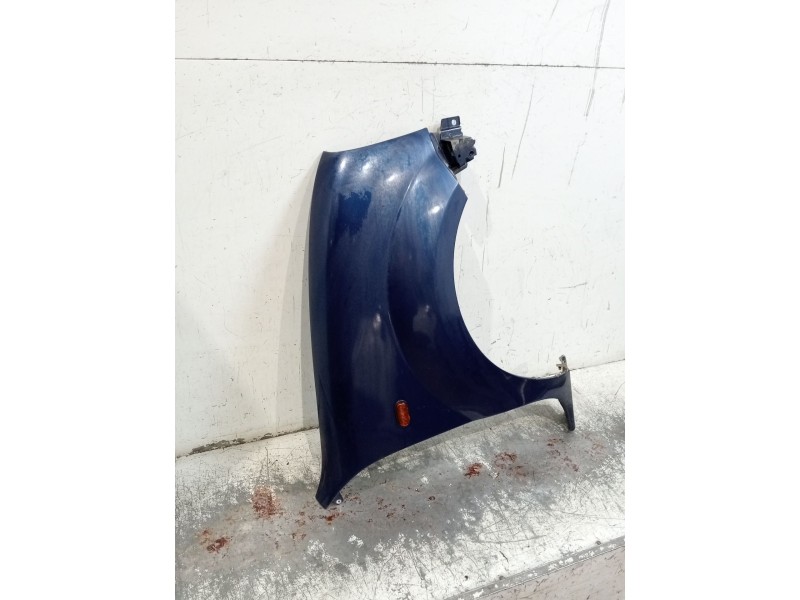 Recambio de aleta delantera derecha para renault kangoo (kc0/1_) d 65 1.9 (kc0e, kc02, kc0j, kc0n) referencia OEM IAM   