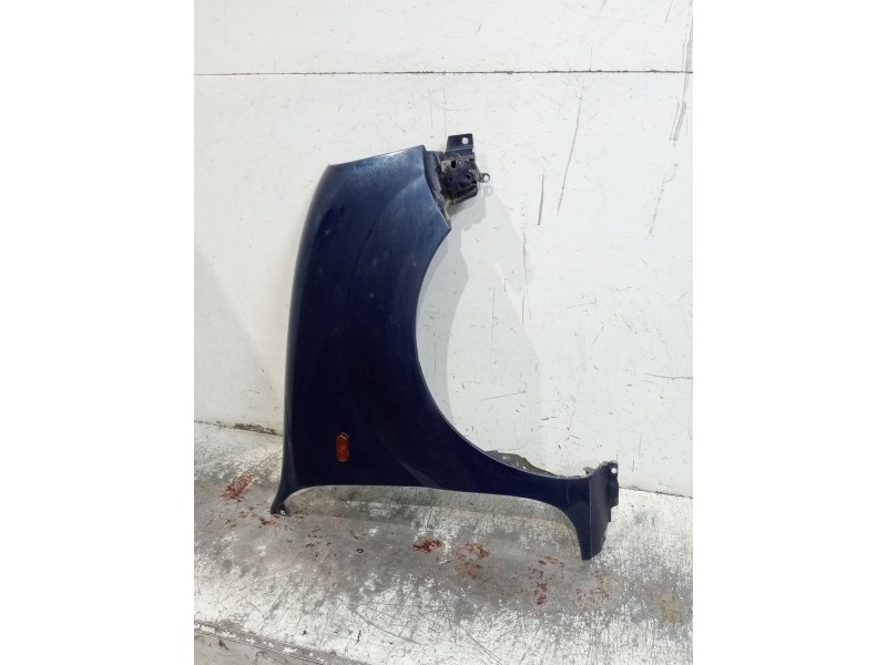 Recambio de aleta delantera derecha para renault kangoo (kc0/1_) d 65 1.9 (kc0e, kc02, kc0j, kc0n) referencia OEM IAM   