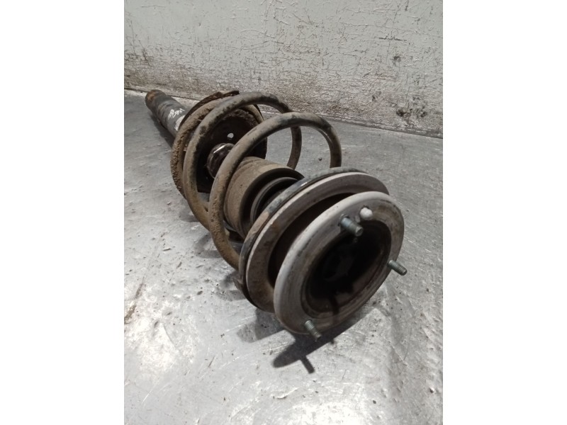 Recambio de amortiguador delantero derecho para bmw 3 touring (e46) 320 d referencia OEM IAM   