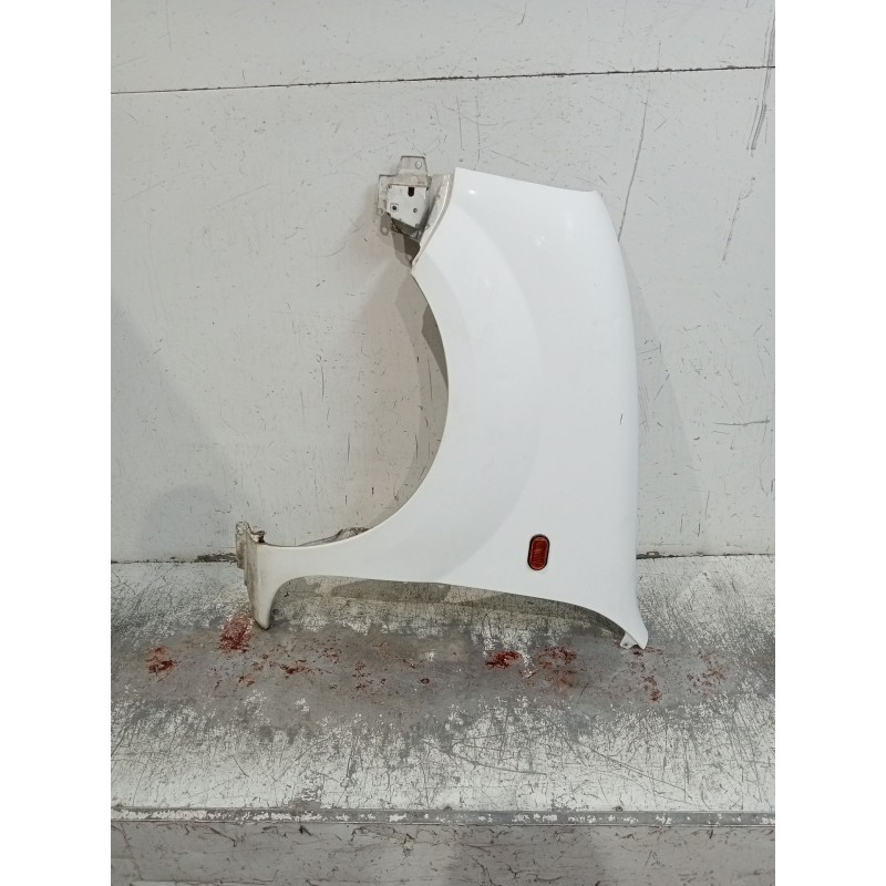 Recambio de aleta delantera izquierda para renault kangoo express (fc0/1_) d 65 1.9 (fc0e, fc02, fc0j, fc0n) referencia OEM IAM 